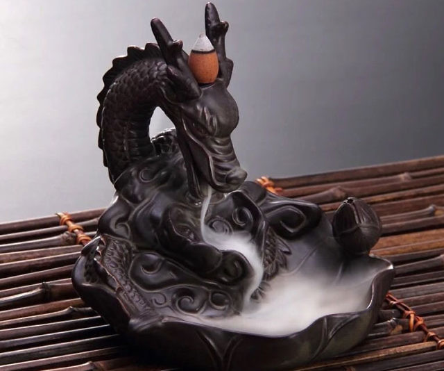 Dragon Smoke Cascade
